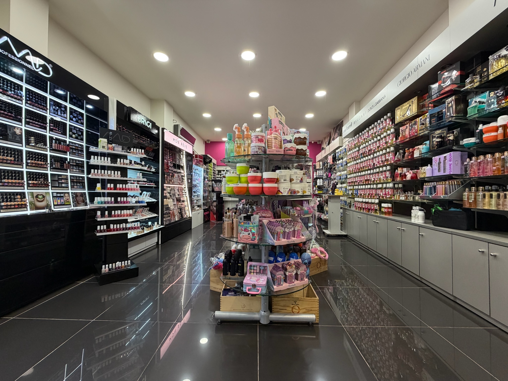 Tresor κατάστημα